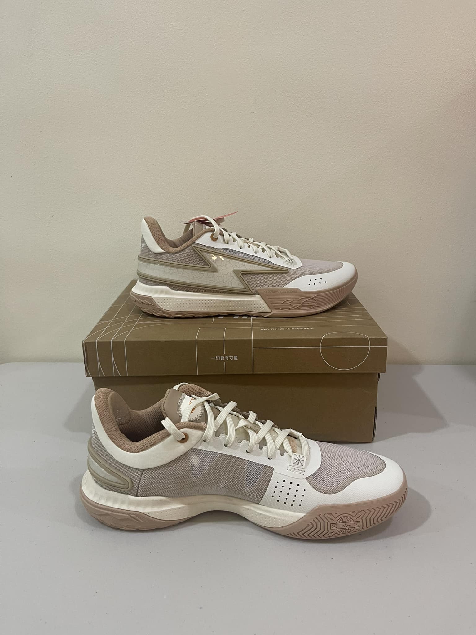 New Arrival: Lining Wade Dlo 2 “Pisces” Price: $155 Available at 