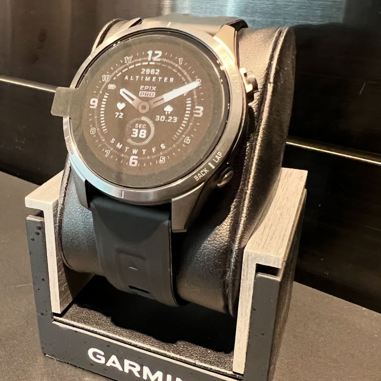 Ishida新宿 - □GARMIN epic Pro（Gen2）42mm 010-02648-36 ¥130,200 