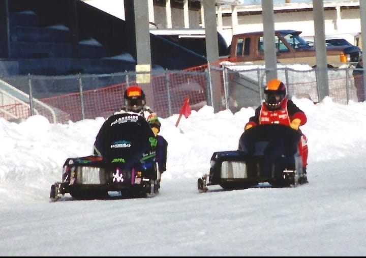 Devin - This is me on the outside on Jeff Ludwig's former '88 twin ...