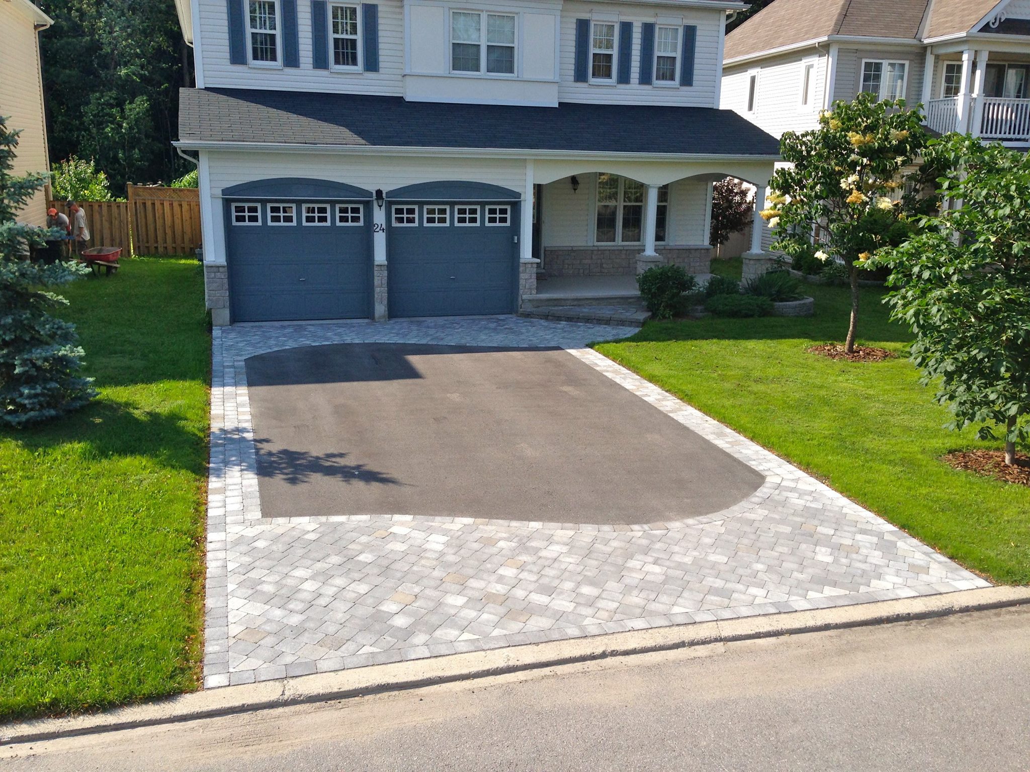 Custom Interlocking & Landscape Design Ottawa | Ottawa ON