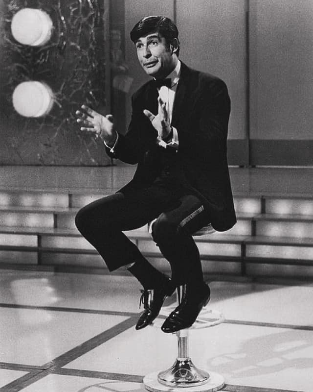 The Irish - Happy birthday to beloved Irish comedian, Dave Allen! Known ...