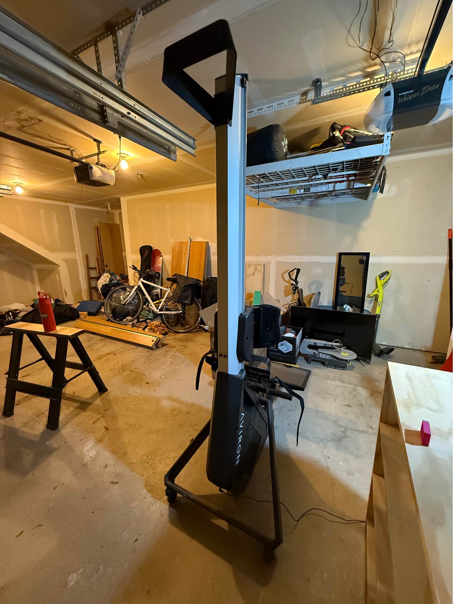 Aviron Rowing Machine with TV (Barely used) - OBO - Rowing Machines ...