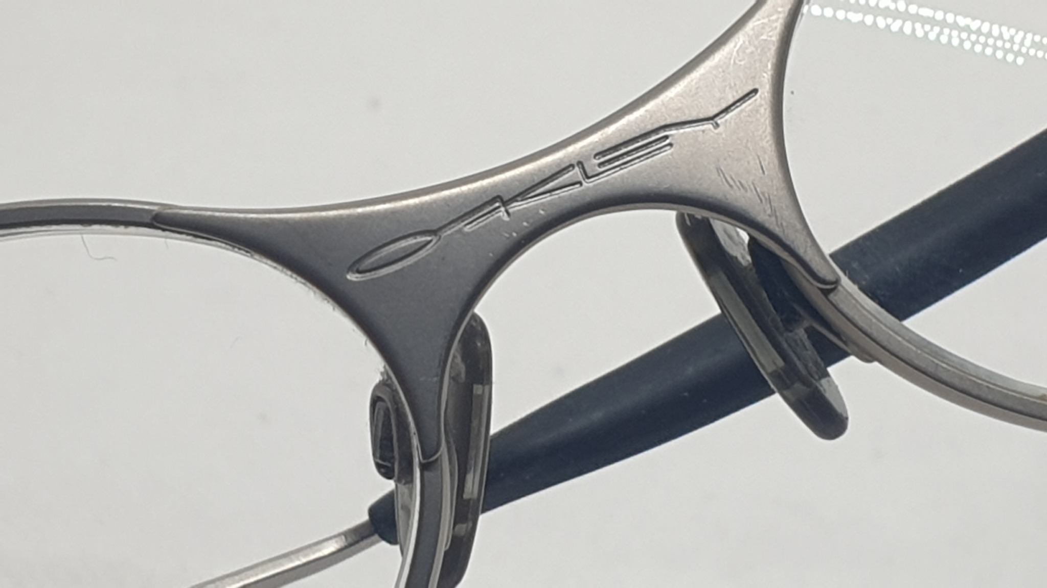 Is it t wire or e wire titanium 1.0?