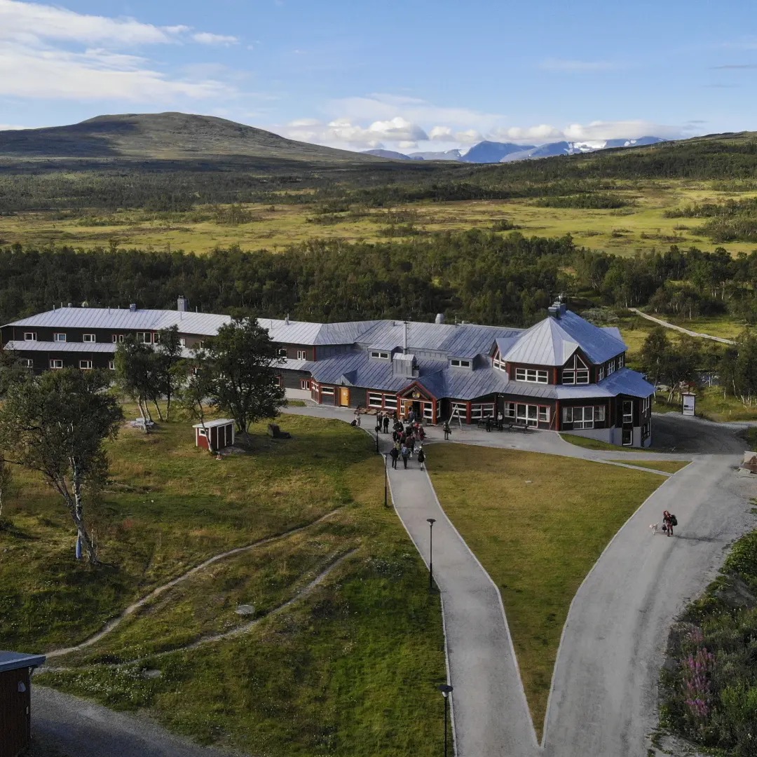 Femina - Johan och Lanette Canen har bytt villa på Hawaii mot ett liv ...