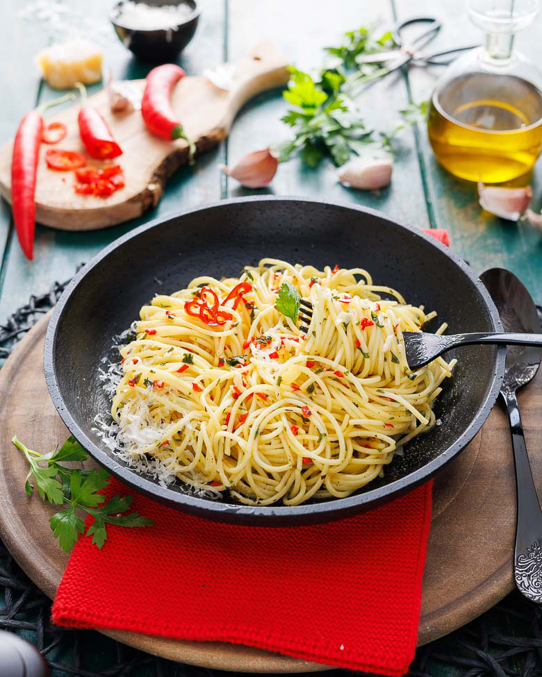 Emmi - ️Spaghetti aglio e olio ️ Zum einfachen Rezept👉: https ...