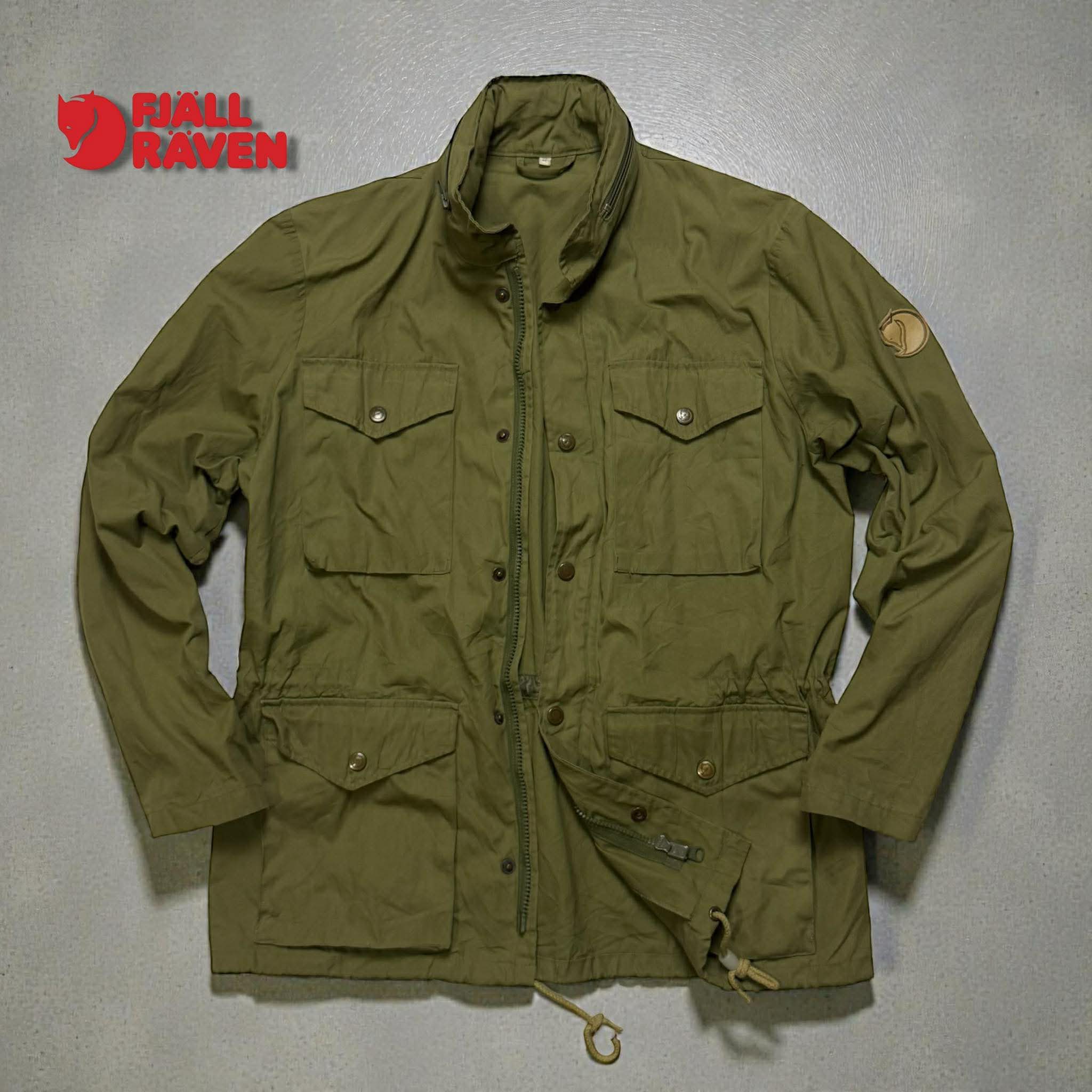 Vintage Fjällräven Field Jacket / M-65 style