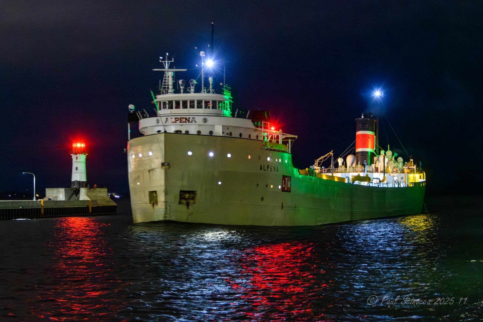 Alpena ship arrives in Duluth, MN with cement cargo