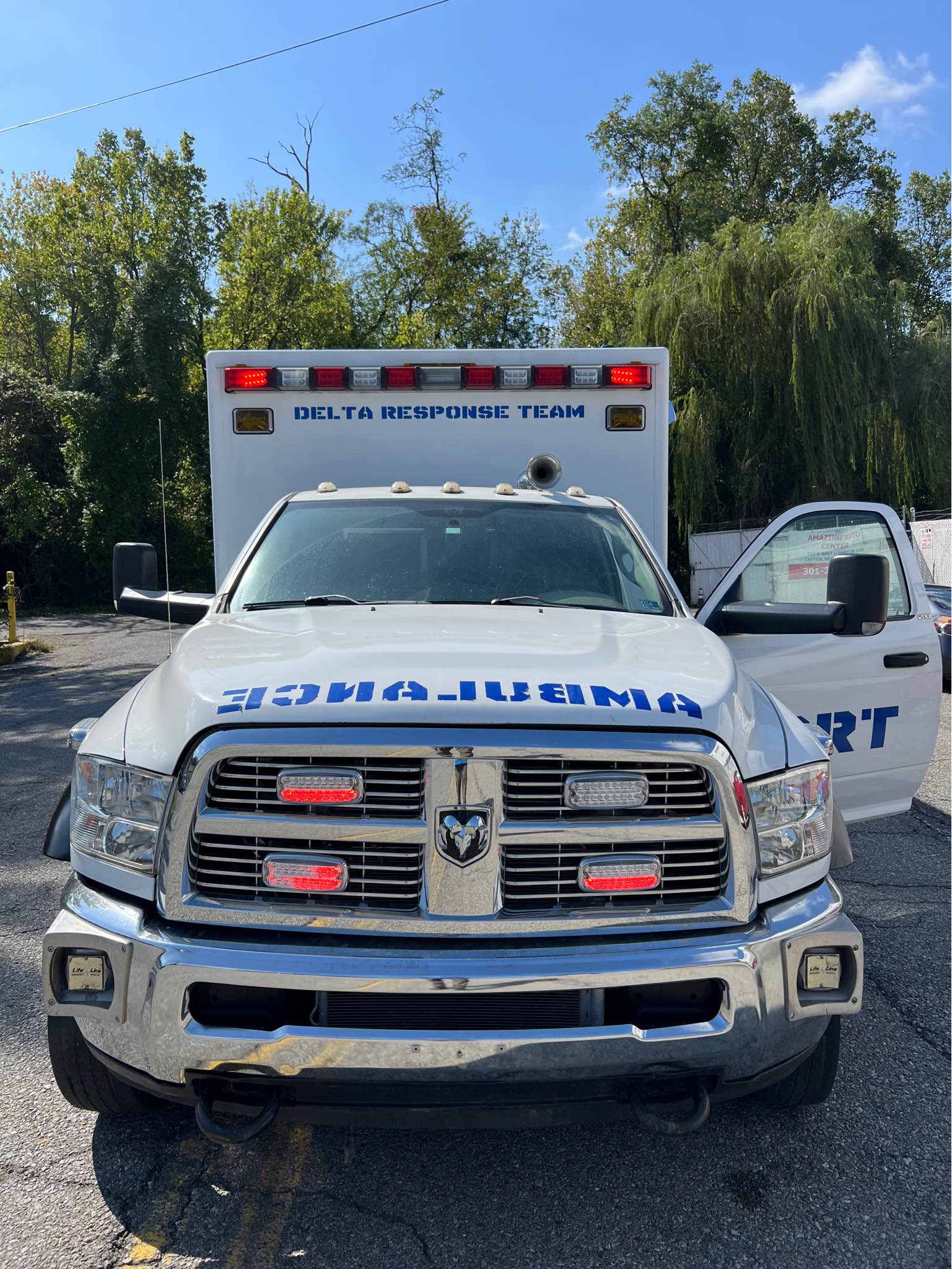 2012 Ram 5500 Regular Cab & Chassis · SLT Cab & Chassis 2D - Commercial ...