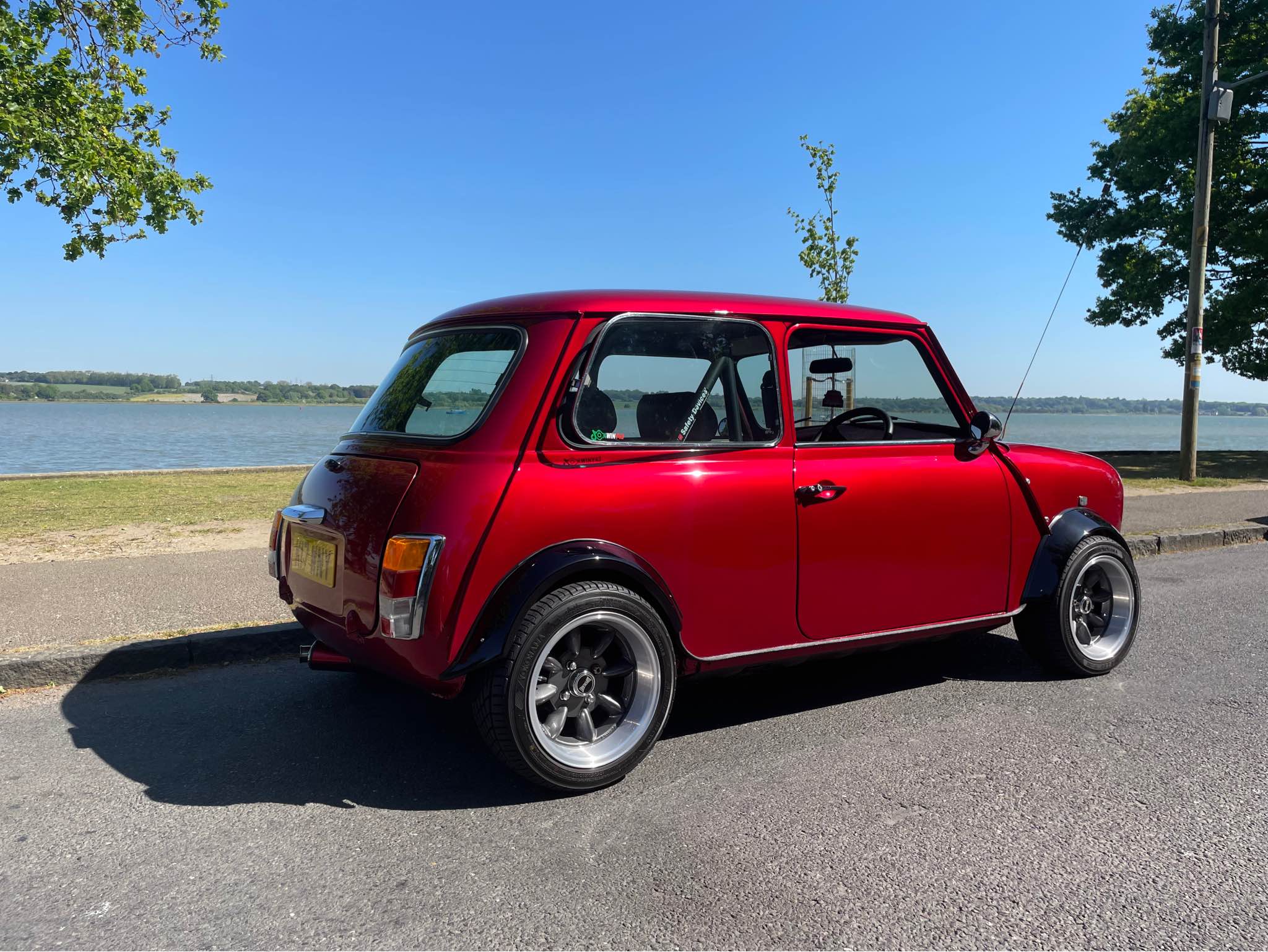 1993 Mini Italian job running a 2001 E1 Kawasaki ZX9R engine using