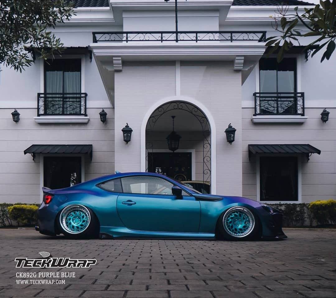 TeckWrap CK892G Purple blue chameleon metallic. Order this amazing