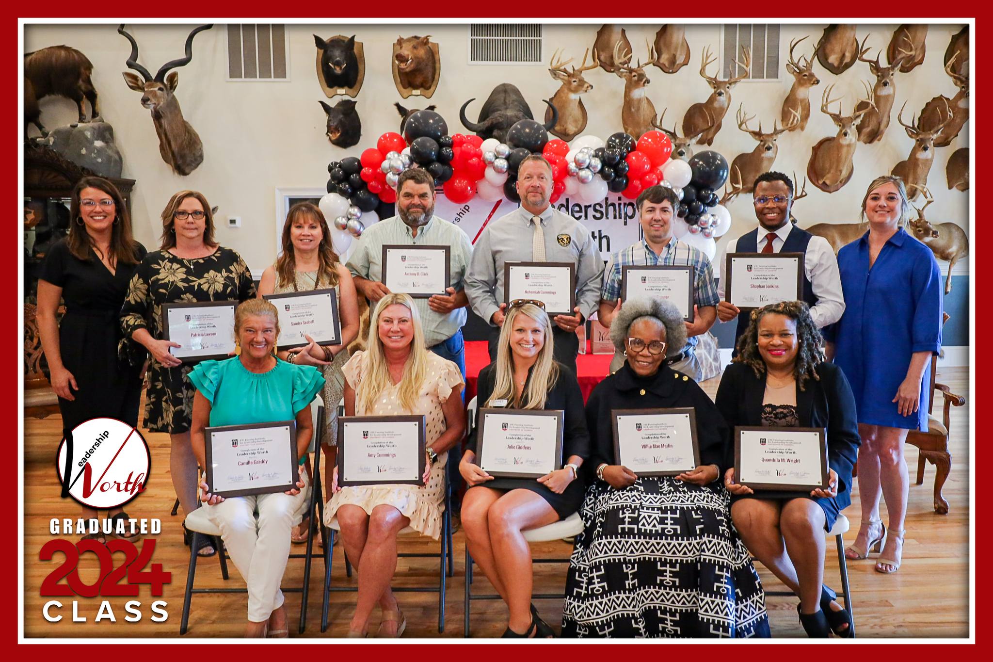 🎓 Congratulations to the graduates of... - Leadership Worth | Facebook