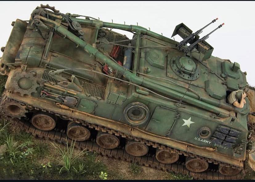 Lamonte - 1/35 scale M88 from AFV CLub, amazing build by Oscar Ebrí # ...