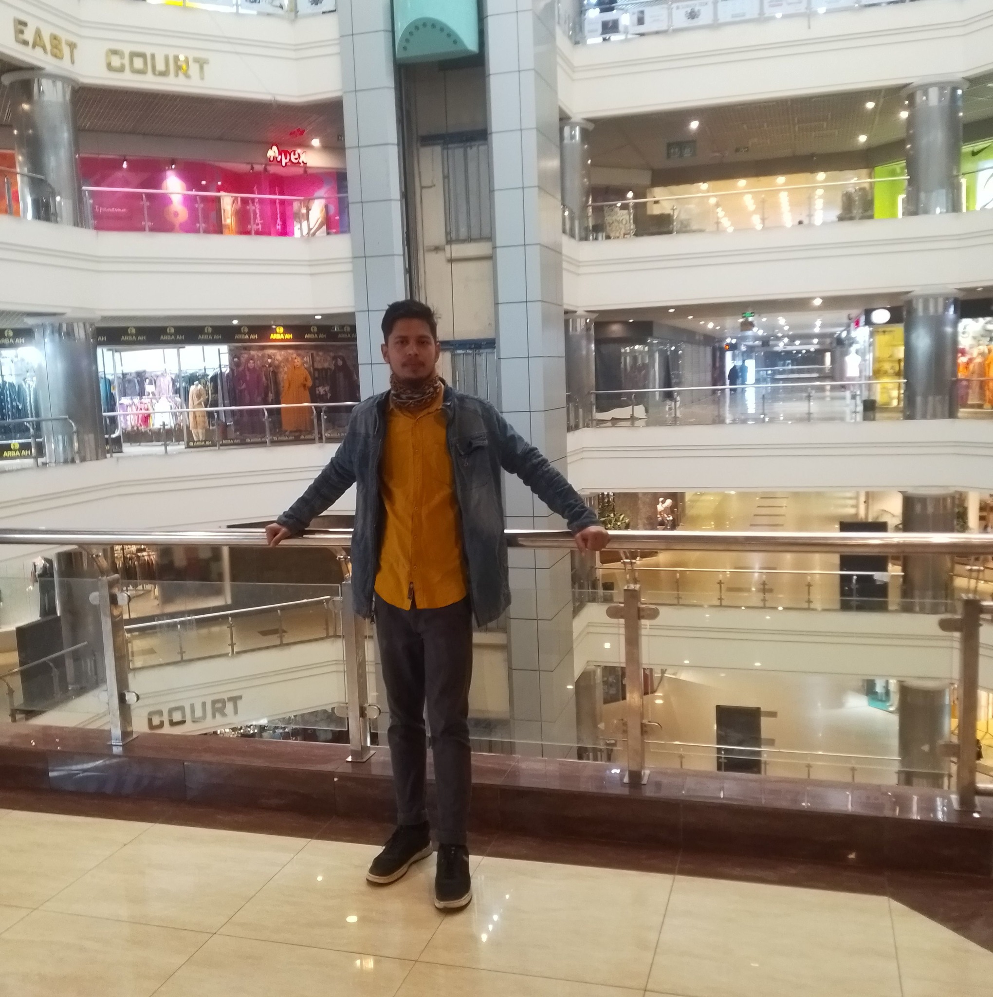 Monjil Vlogs on Reels | Facebook