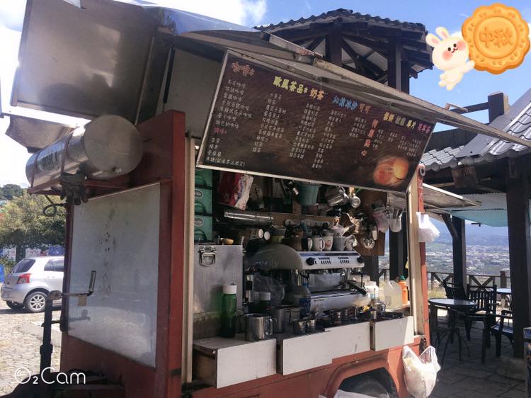 想喝咖啡車 中秋節卓蘭吹著涼爽的風 今天咖啡車有營業喔 大家快來卓蘭吹著涼風看風景喝咖啡 想喝咖啡 大家中秋快樂 Facebook
