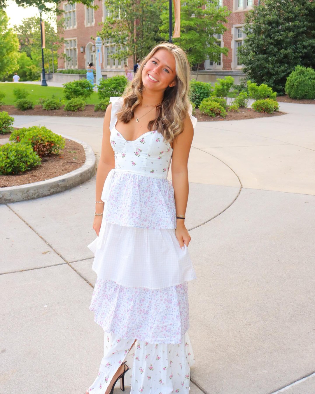 Robe En Dentelle Blanche Altar'd State - Taille L - Occasion Très Bon état - Style A-Line Manches Courtes