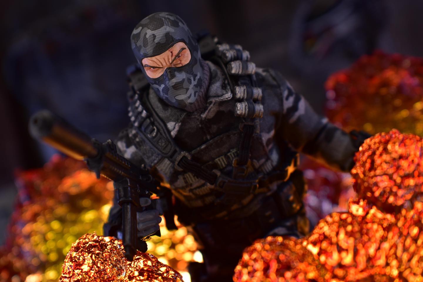 Mezco One:12 Collective G.I. Joe Cobra Saboteur FIREFLY https 