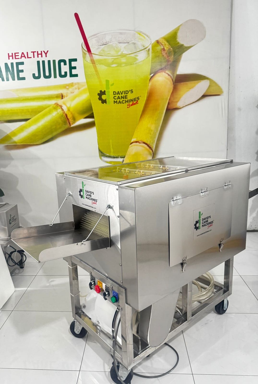 The First Sugarcane Washing... - David's Cane Machines