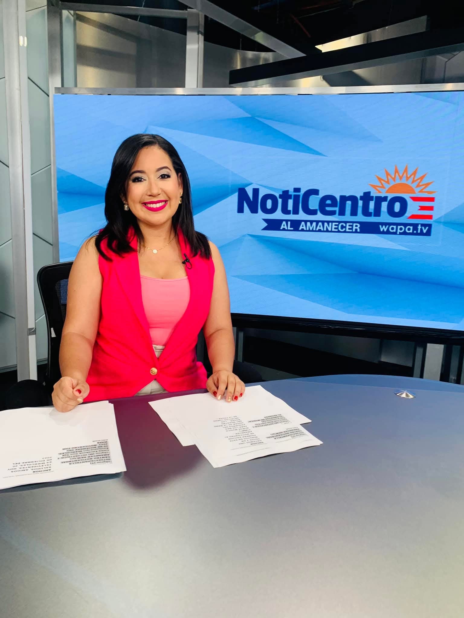 En - ️Reportera demanda a Wapa TV por discriminación laboral y exige ...