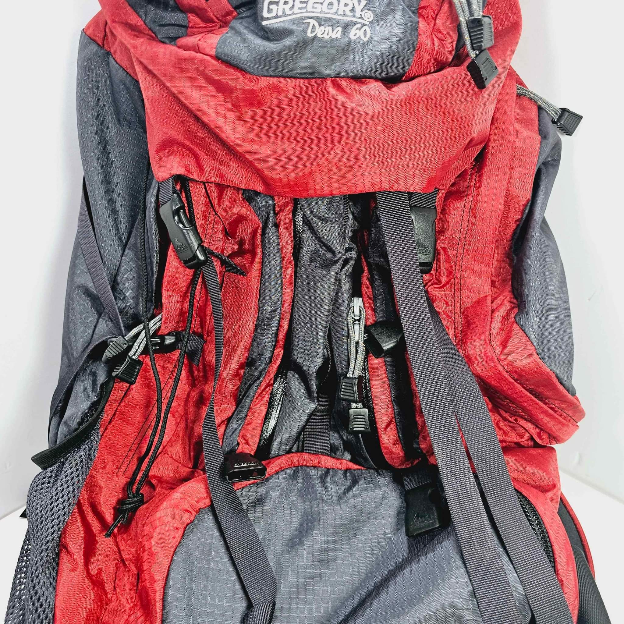 best camera bag with rain cover RAINSMORE Backpack, DSLR SLR Mirrorless Camera for Photographer accessories men Location:Front and Back The perceptions exterior is Lululemon Pink Savannah Belt