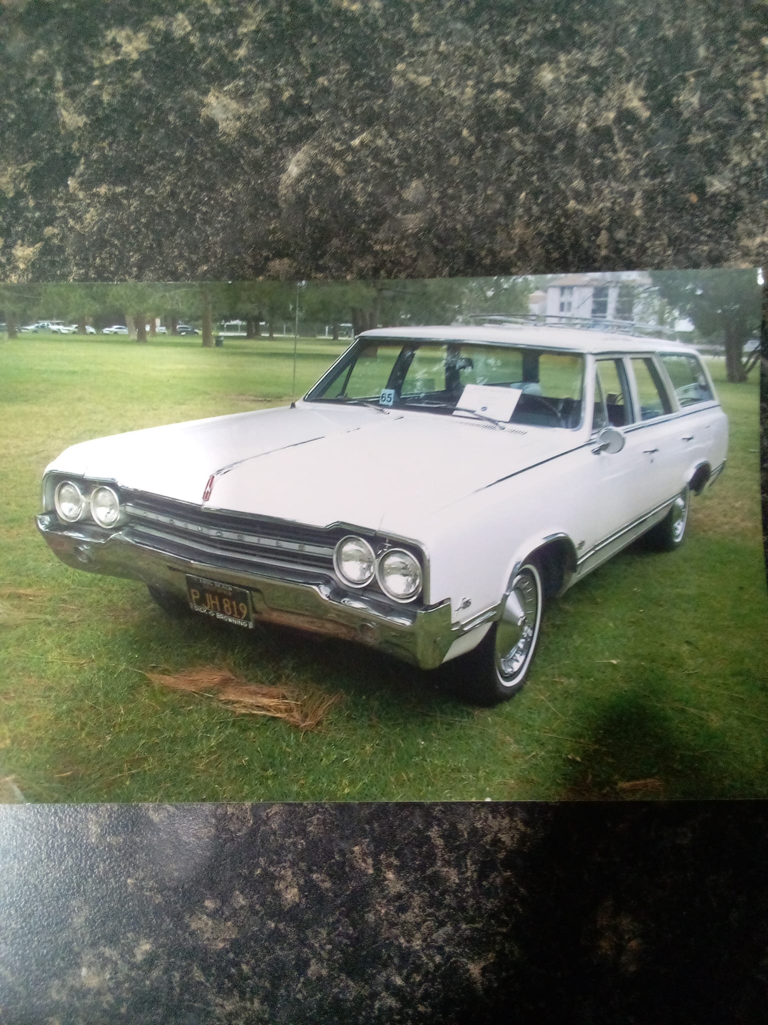 1961 Oldsmobile F-85 Station wagon