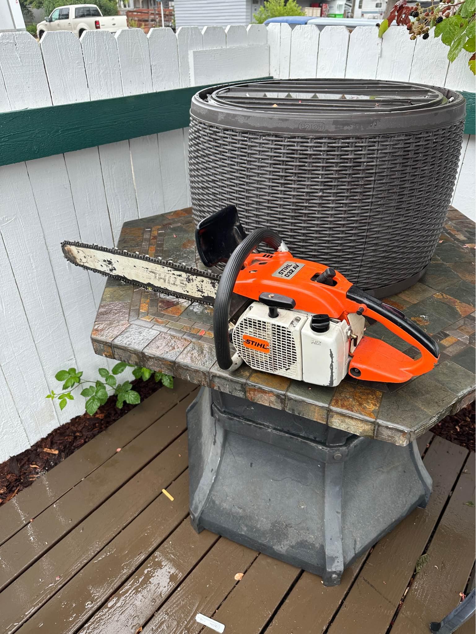 Stihl 032 AV in excellent condition - Chainsaws - Olympia