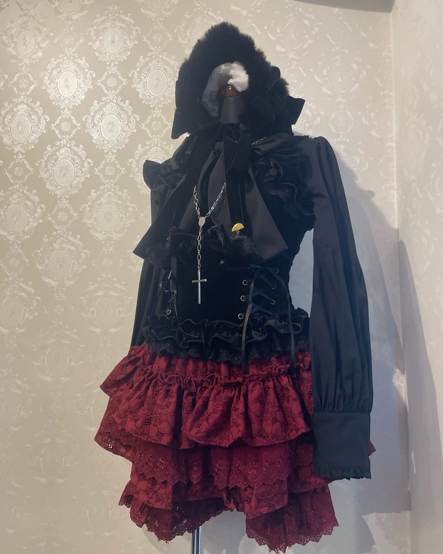 ✨Monochrome Ouji✨ Fluffy short pants, a simple palette and