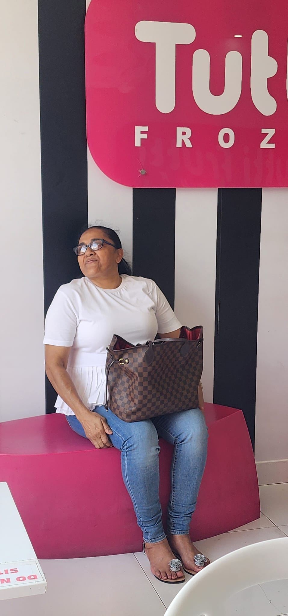 Homar`s Roti & Grill | May Pen