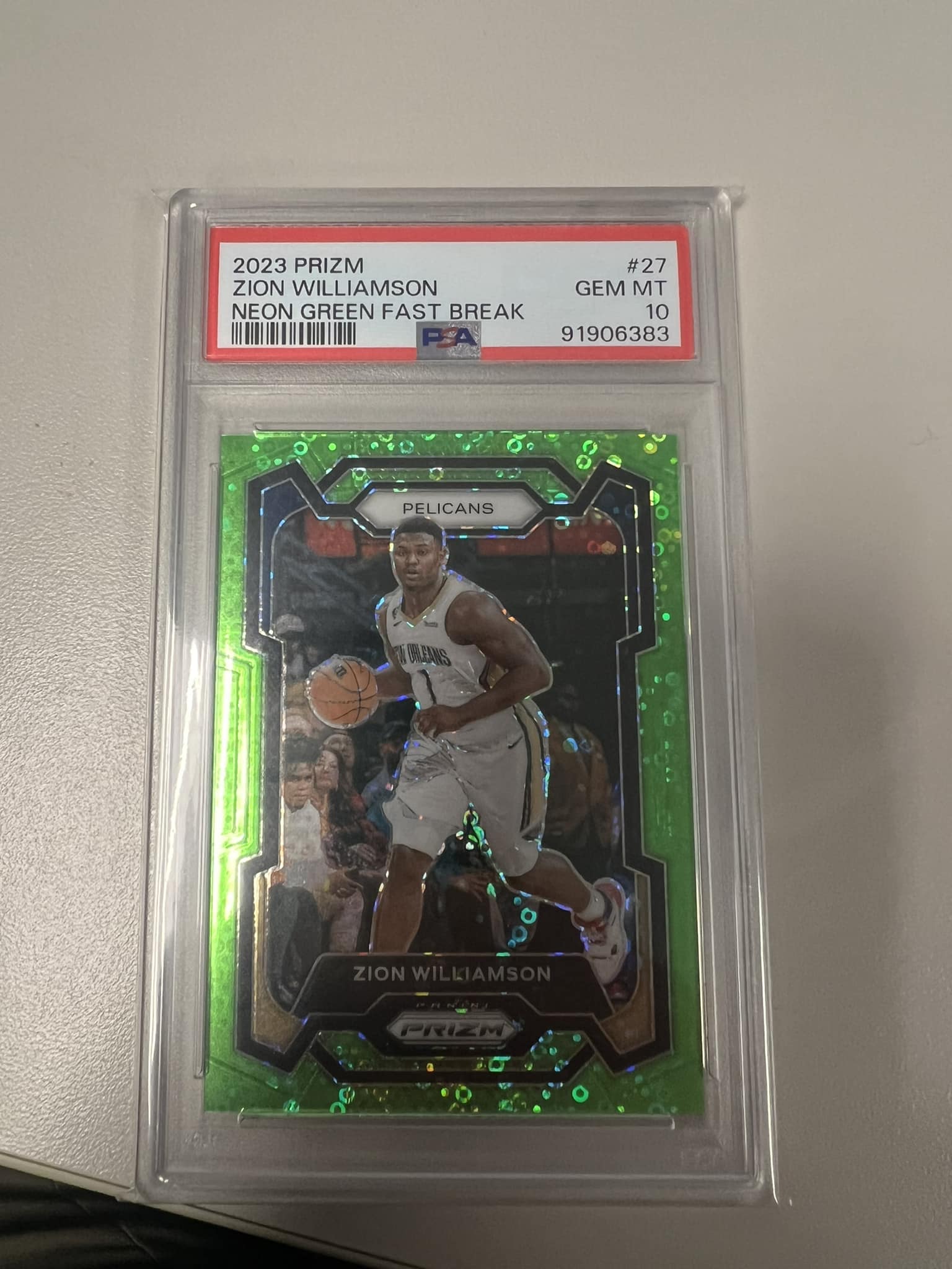 What is the value of a Zion Williamson fast break disco /5 card?