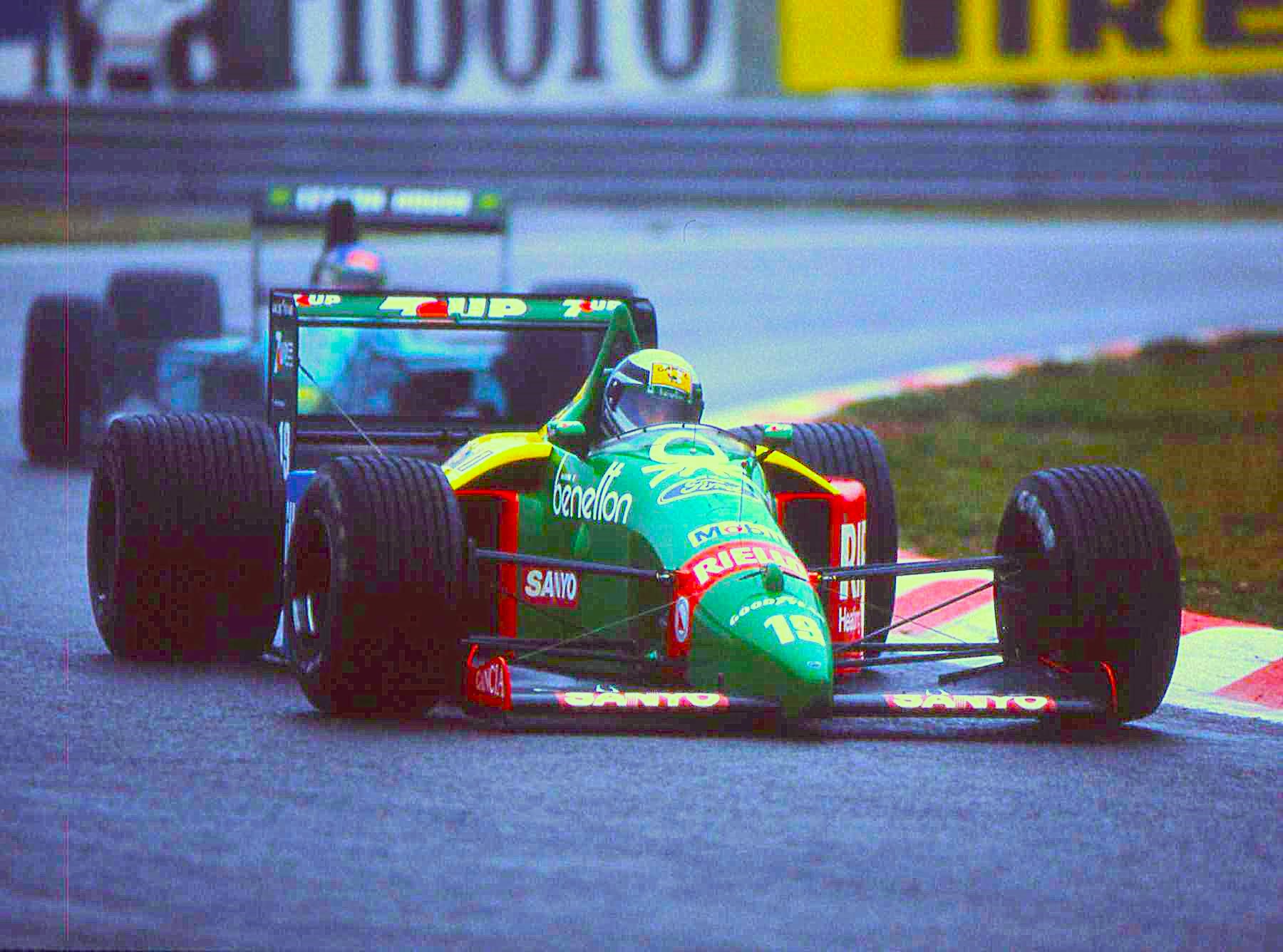 Coming in soon: A vintage Benetton Formula One Team jacket from a