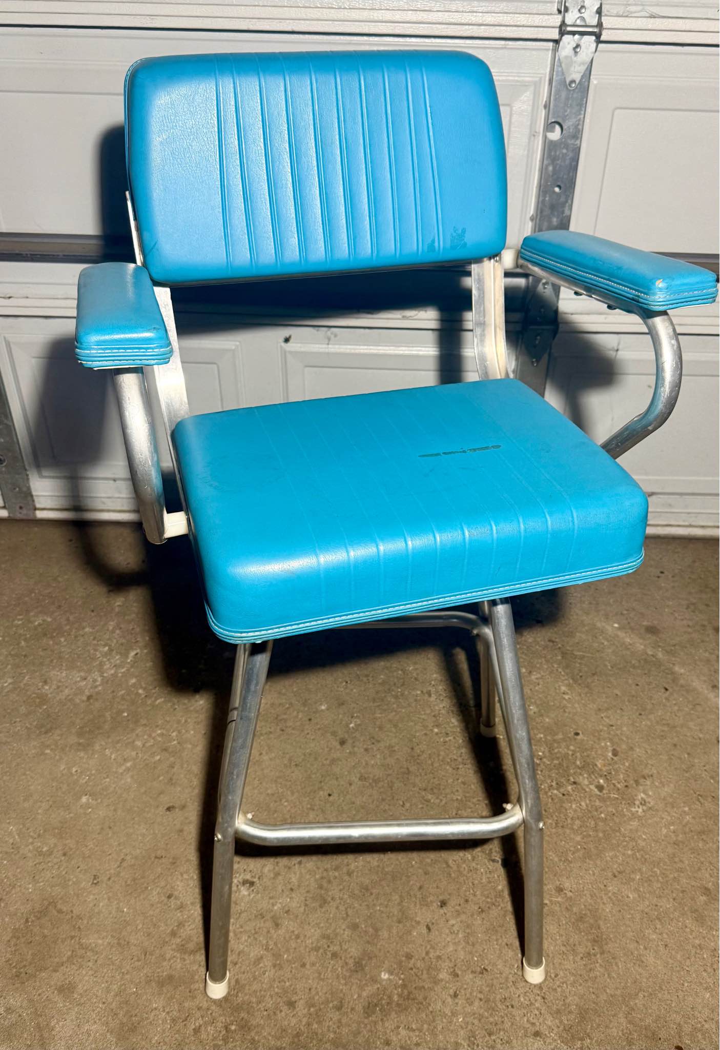 Vintage Aluminum Boat/Dock Stool Chair - Chairs - Roseville, Minnesota ...