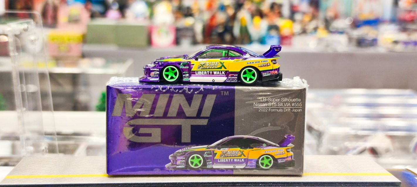 KIZZ MODEL - Mini GT 1:64 LB-SILHOUETTE NISSAN S15 Silvia...