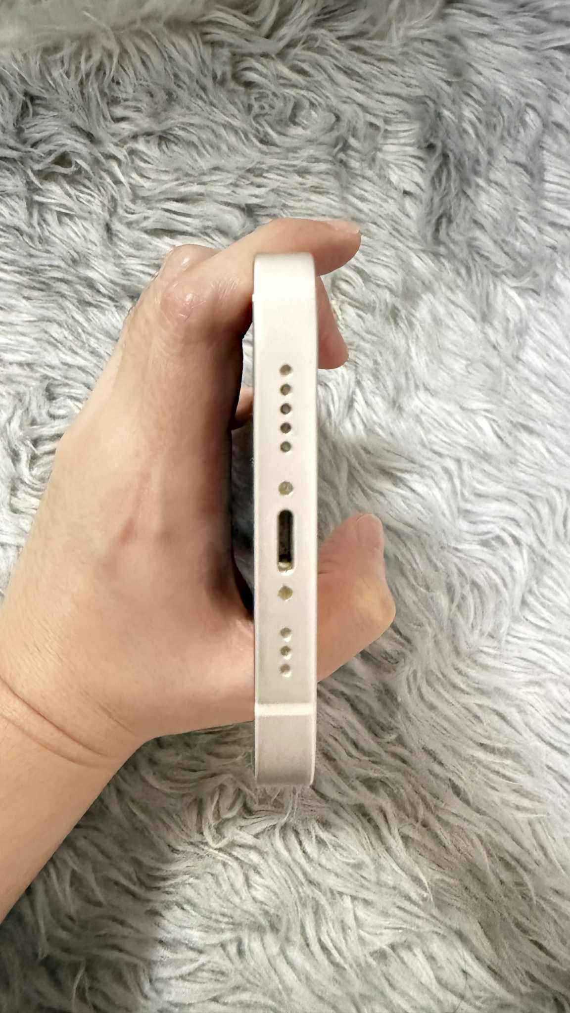 RUSH SALE!🌠 IPHONE 13 128 GB Starlight (white) - Cell Phones - San Juan ...