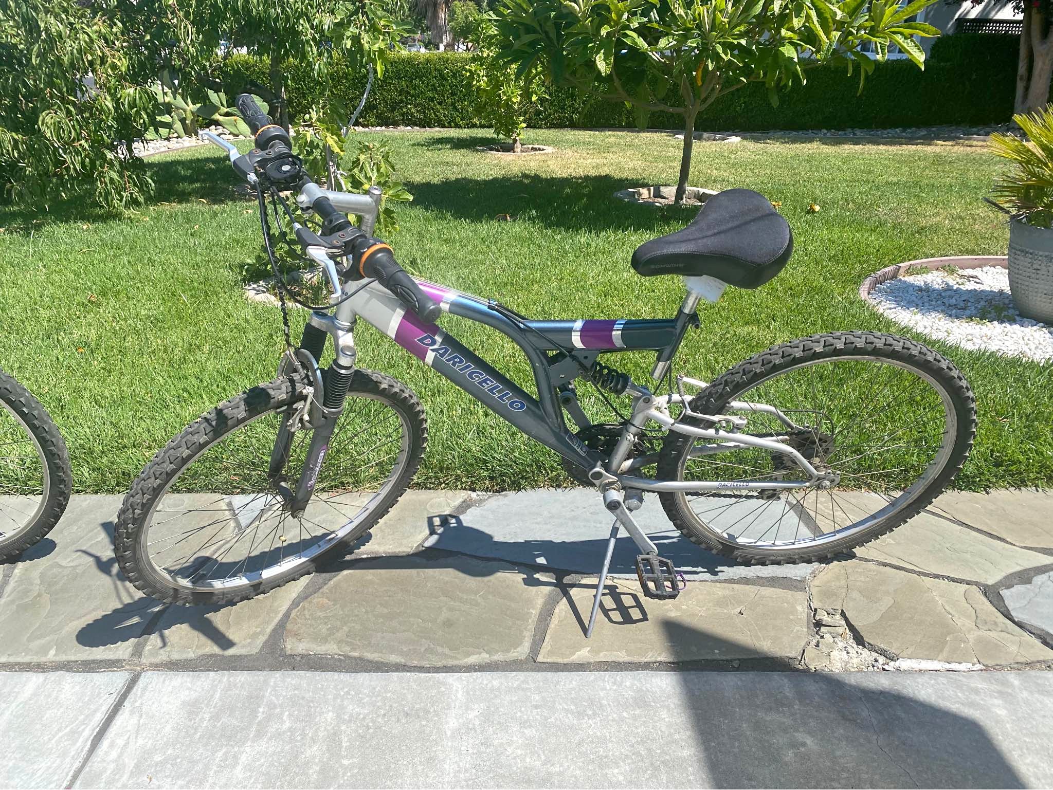 compressor vs eq pedal BLOOM Compressor/EQ/BOOST V2 – Jackson Audio Color:Musta reiän mestari Specialized Air Tool HP: Category:Men>Bike>Helmets Complete with all analog