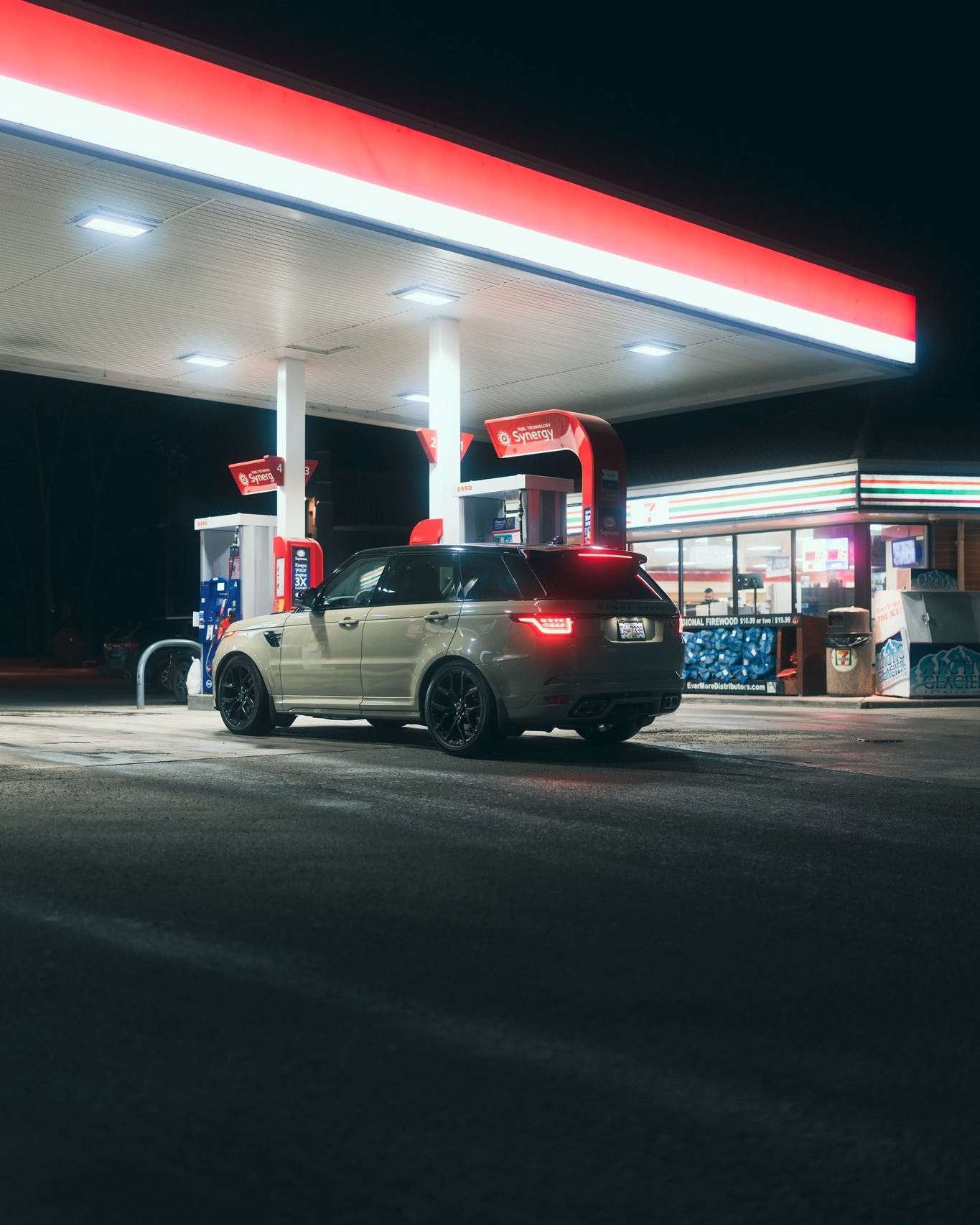 The Range Rover SVR gives us... - Land Rover Saskatoon