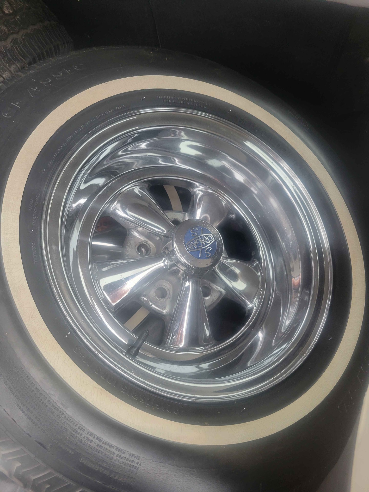Cragar SS Mag Rims plus white wall tires - Car Wheels, Tires & Parts ...