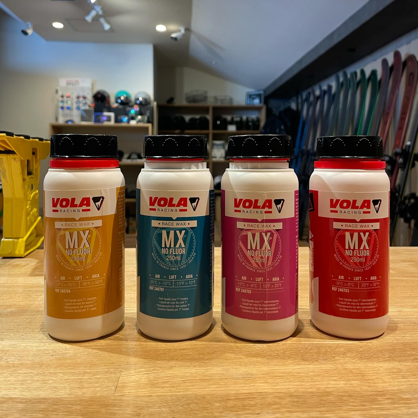 スキー×ローラースケート🎿🛼 ”SkiRoad”がショップにやってきました