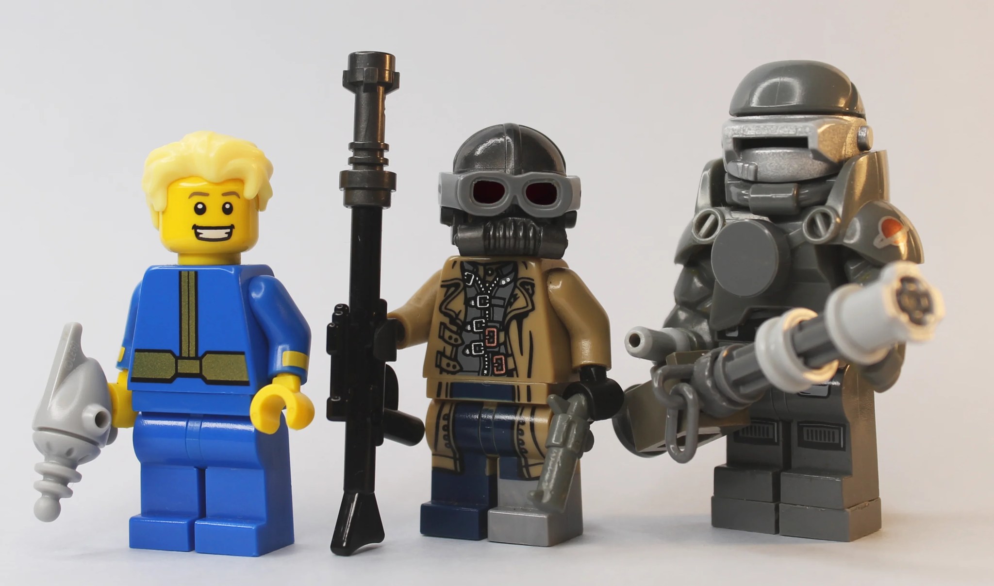 I made custom LEGO Fallout minifigures.... - Beyond the Brick