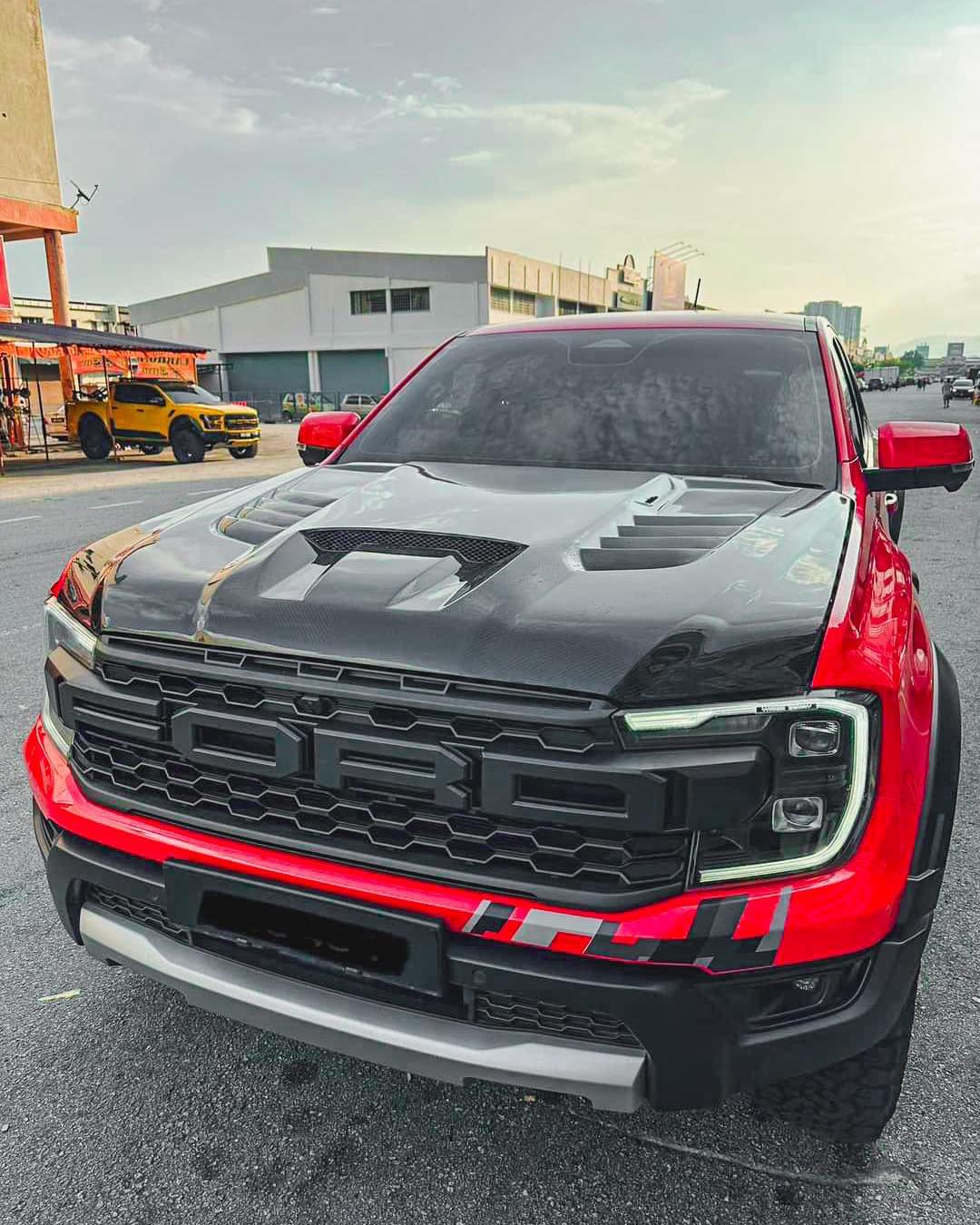 Slipstream - Ford ranger raptor carbon fiber hood using...