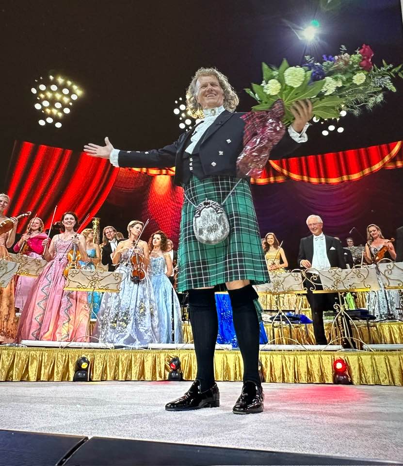 André Rieu | 🌹 With sweeping melodies and passionate flair, André Rieu ...