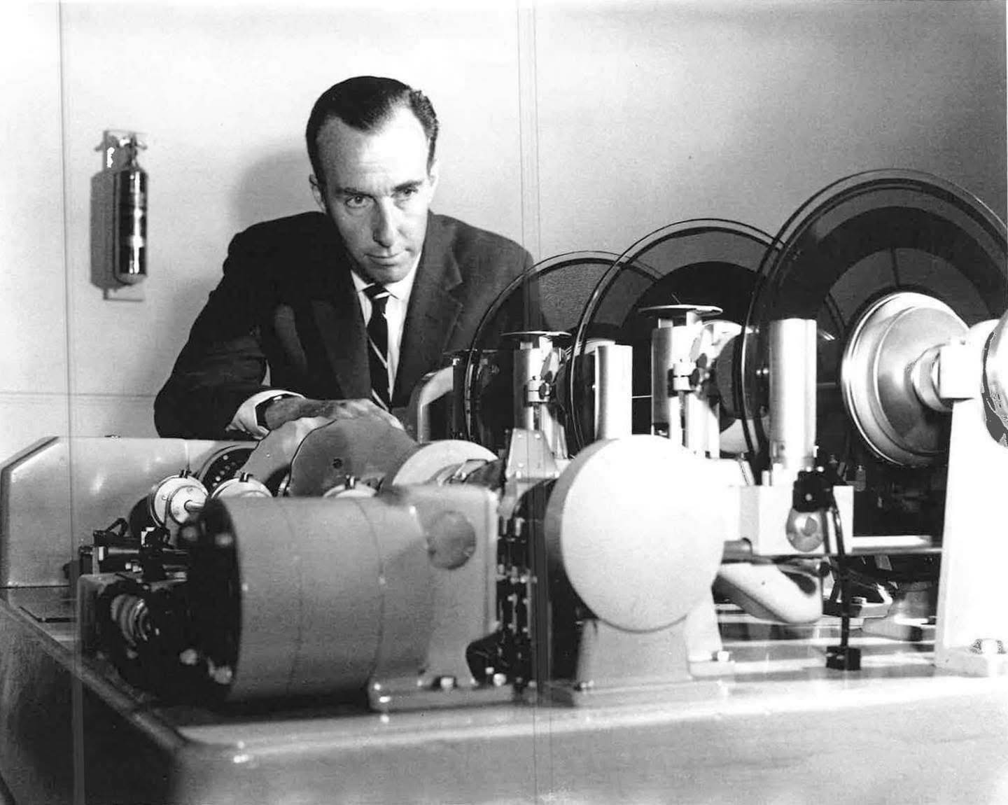 I Grew - #OnThisDay 14 November 1953, the team of twenty operators that ...