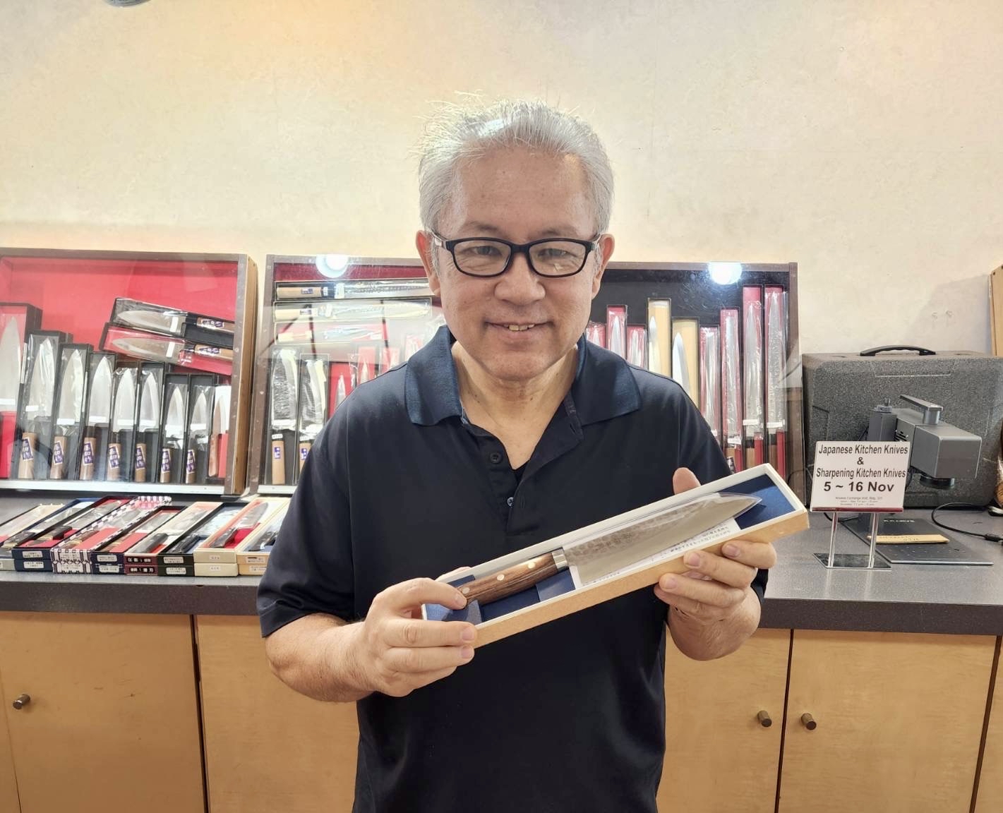 YES😎 Mr. Kikuchi, your favorite Japanese kitchen knife vendor