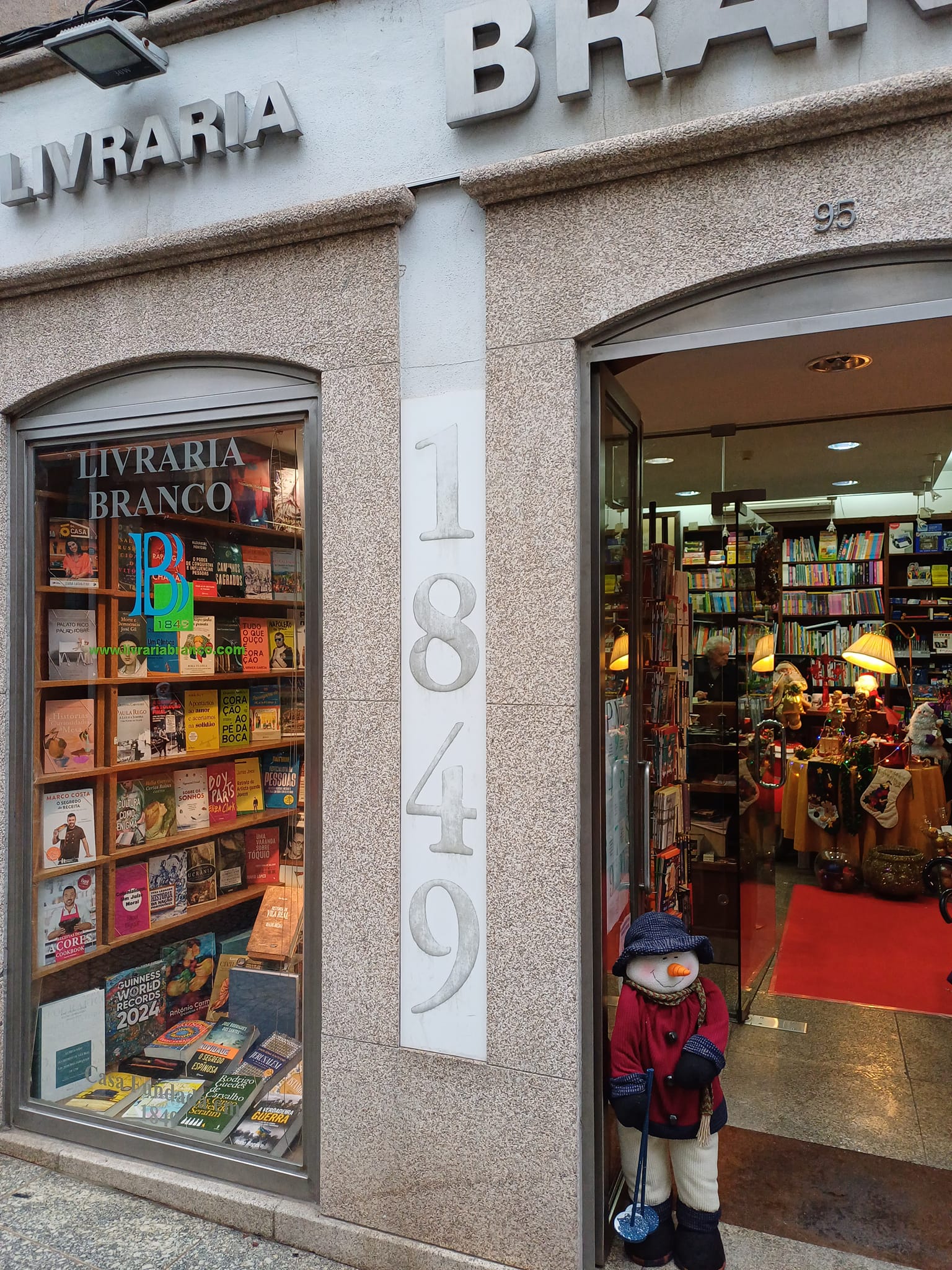 Livraria e Papelaria Branco | Vila Real