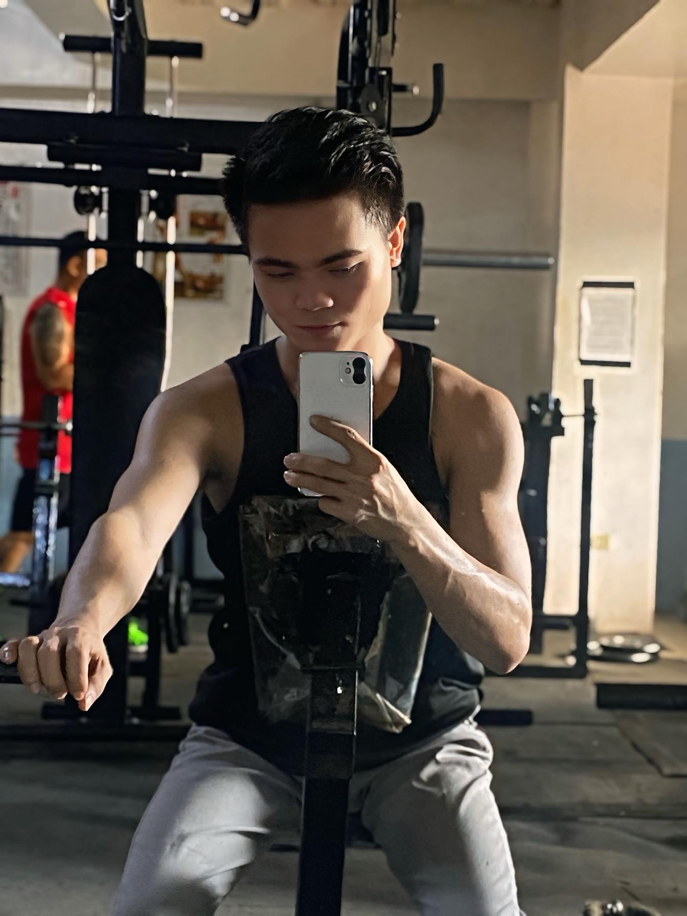 Raffy Vhee