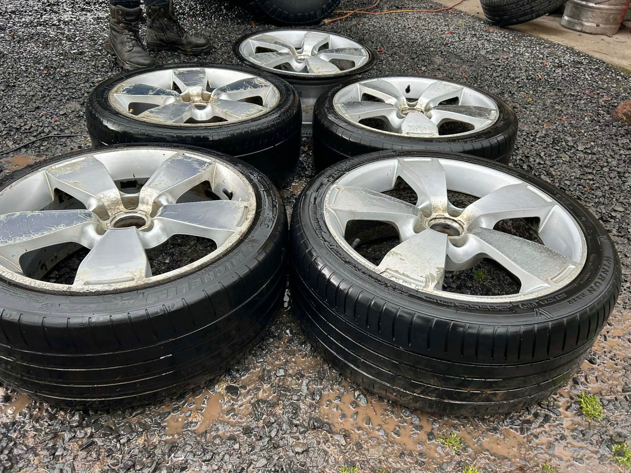 Au ba bf wheels non genuine 18inch - Car Wheels, Tires & Parts ...