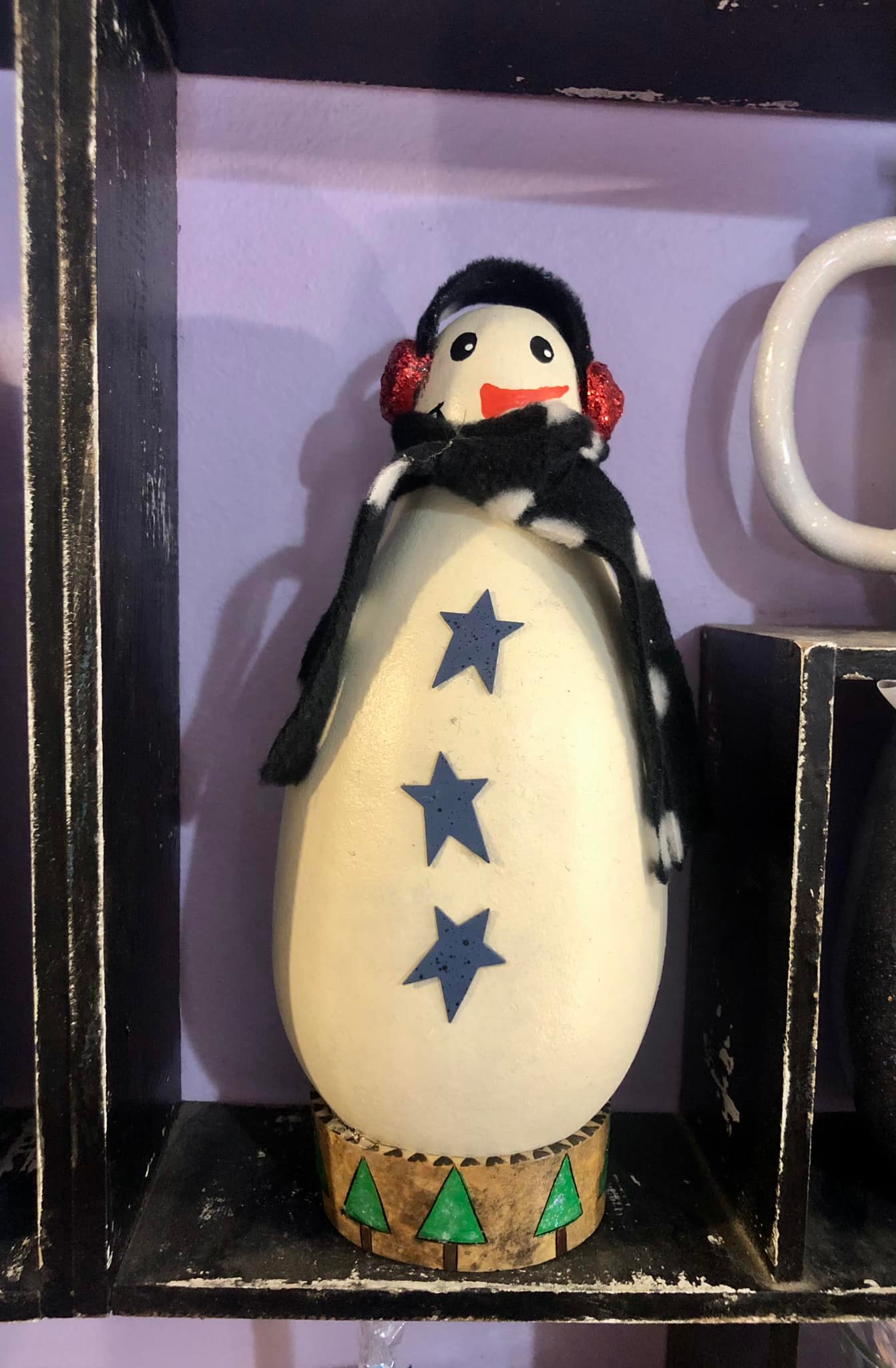 ⭐️ARTIST SPOTLIGHT⭐️ Shelly Reeder is... - The Garden Gallery
