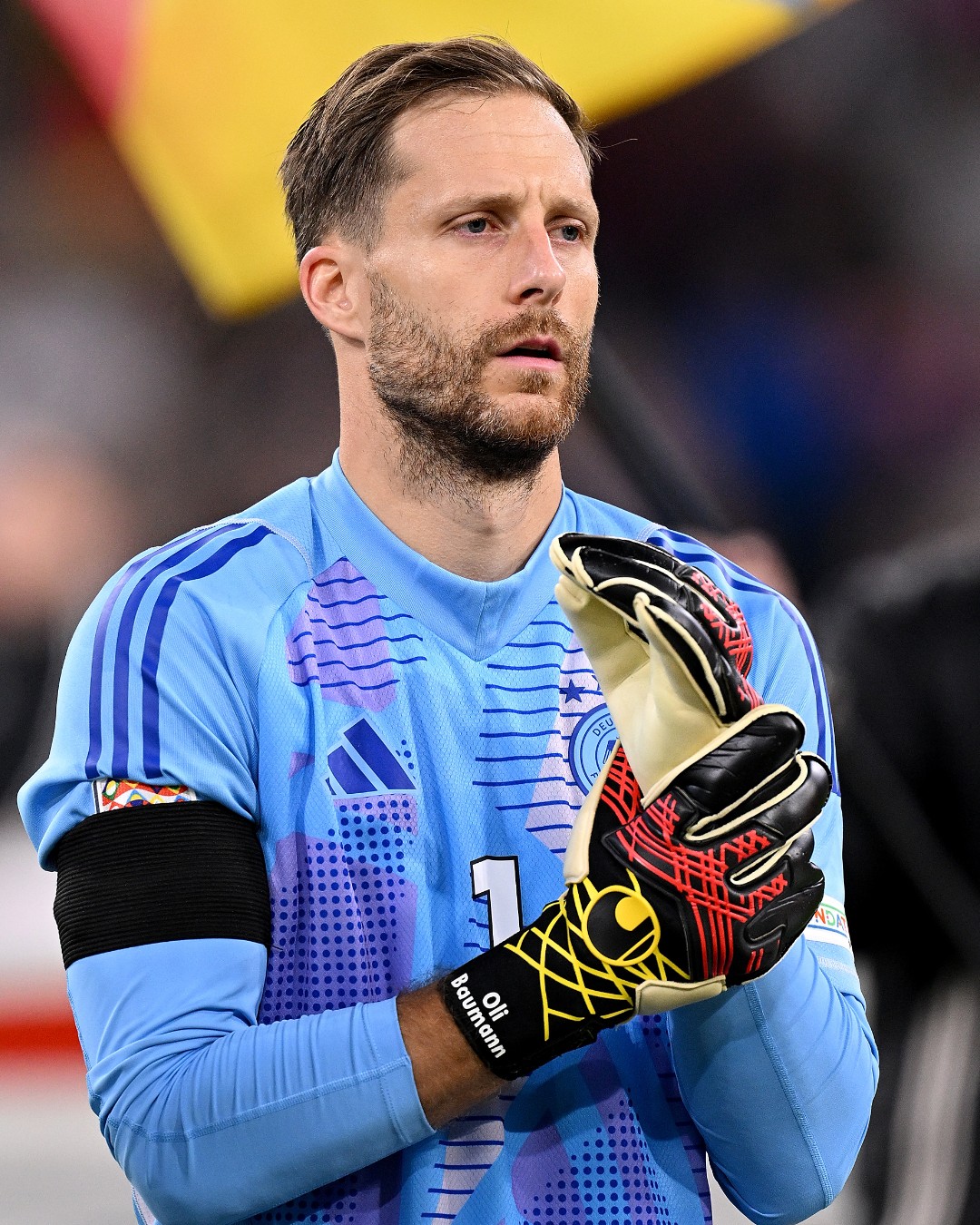 goalie handschuhe Renegade GK Vortex Nitro Gloves 3.5+3mm Hyper Grip & 4mm Duratek White, Blue & Pink Soccer Goalkeeper Gloves Farbe:Walnuss this glove ensures unrestricted color-pastel Galano 700C 28 Zoll