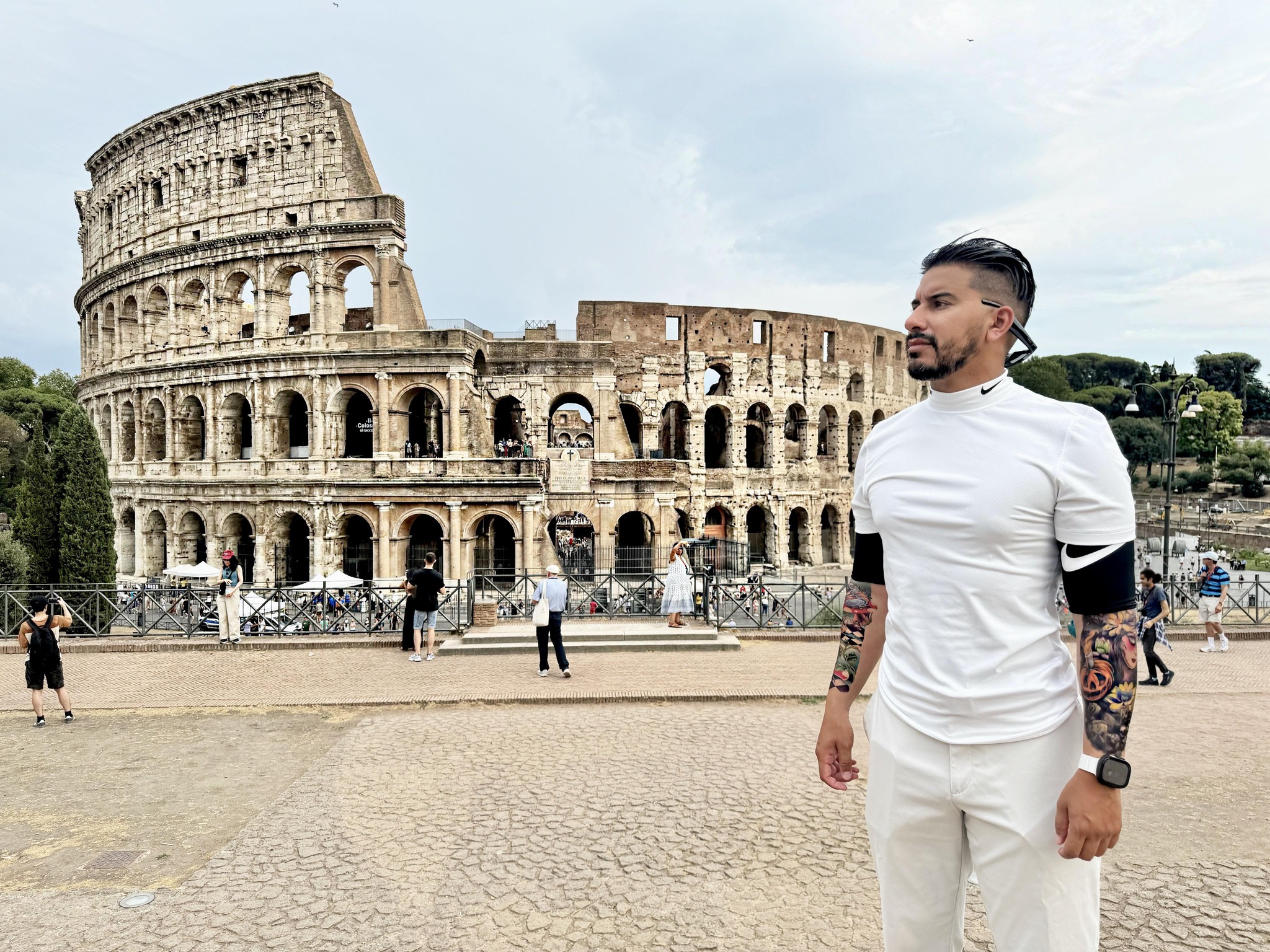 Michael - Rome, Italy 🇮🇹 The Roman Colosseum 🏟️ The Colosseum holds an ...