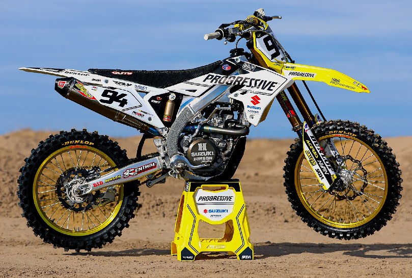 The 2024 @hepmotorsports team of @kenroczen94 @kylechiz11 and