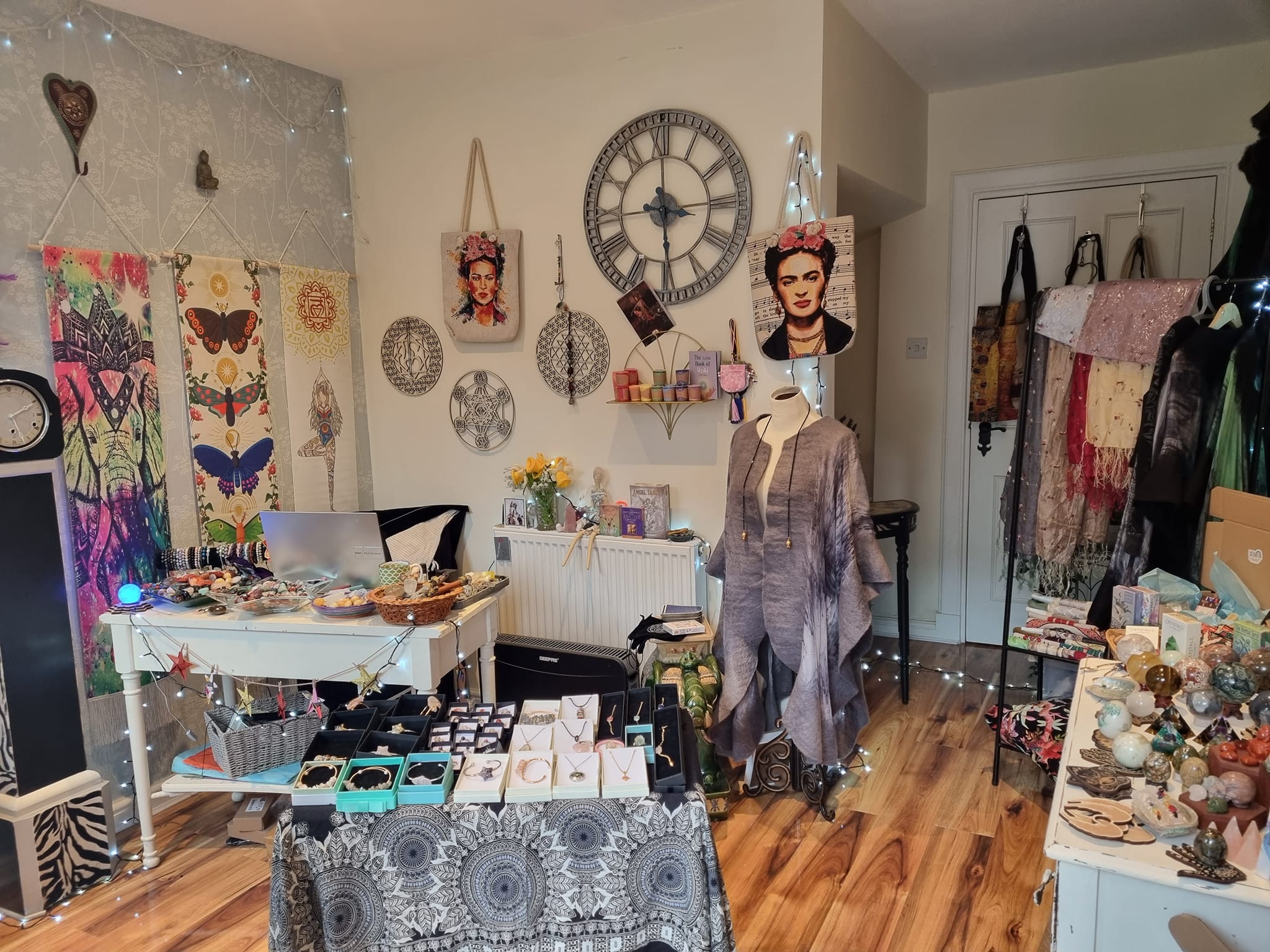 Dragonfly Crystals & Gifts | Dunfermline