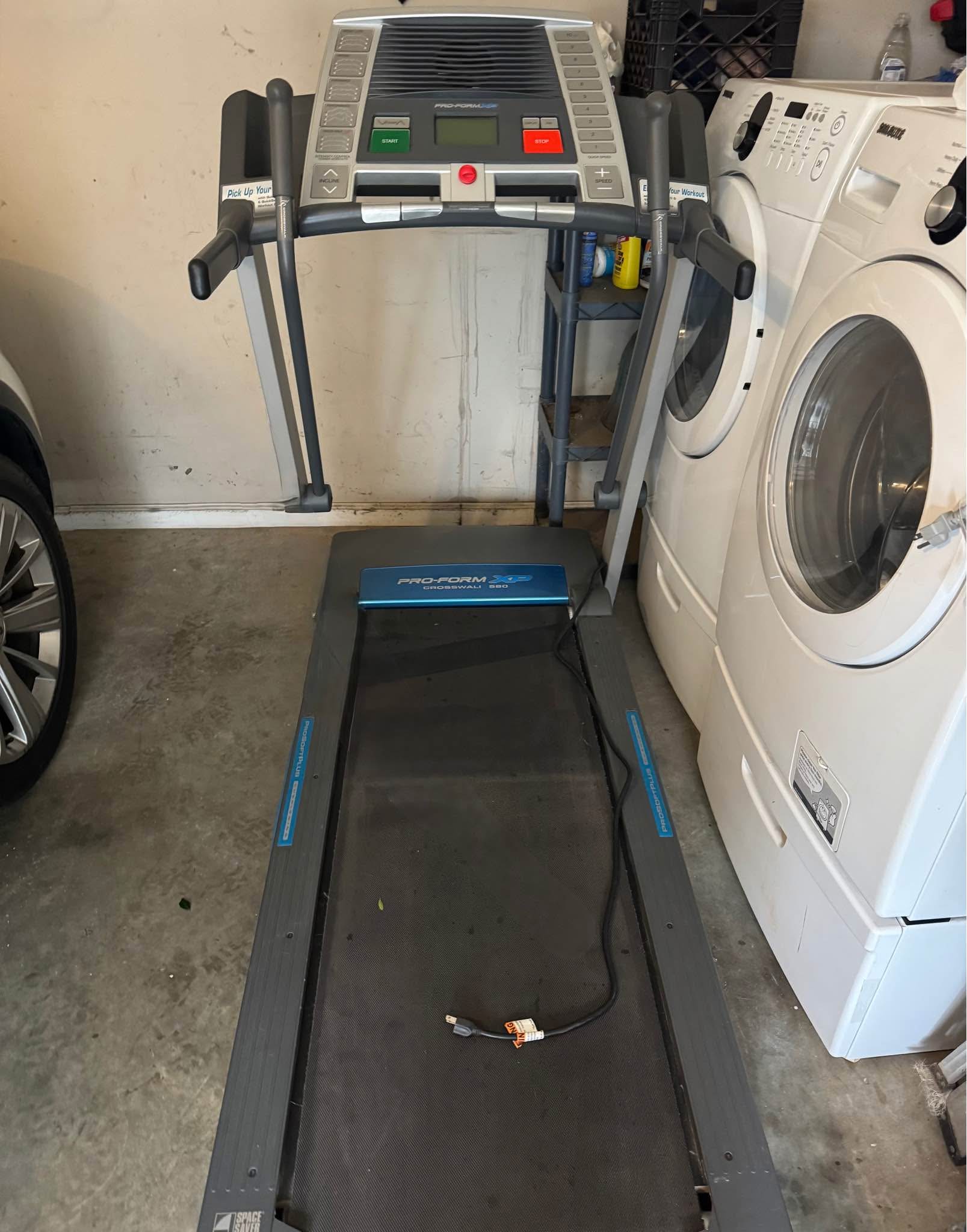 Proform XP Crosswalk 580 Treadmill - Treadmills - Warner Robins ...